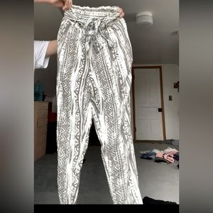 I am selling these thick comfortable baggy dress pants and very comfortable